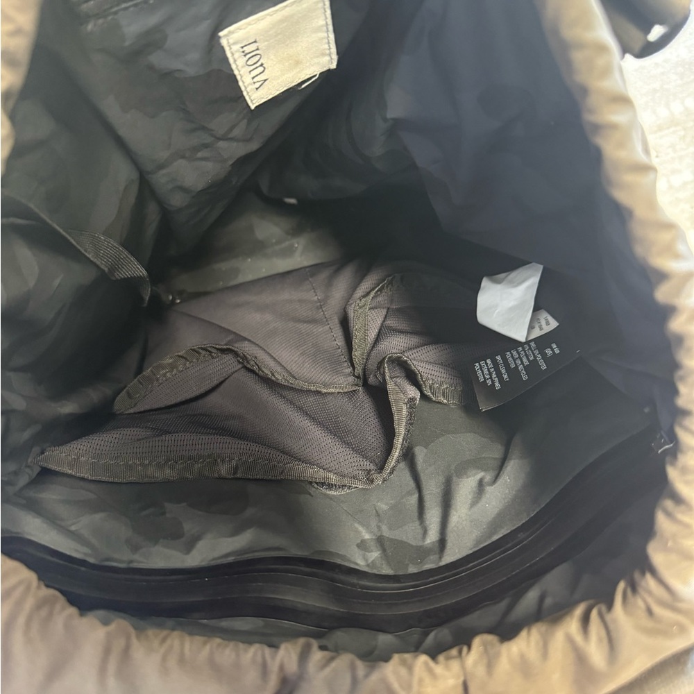 Vuori Drawstring Backpack/ Shoulder Bag - image 6